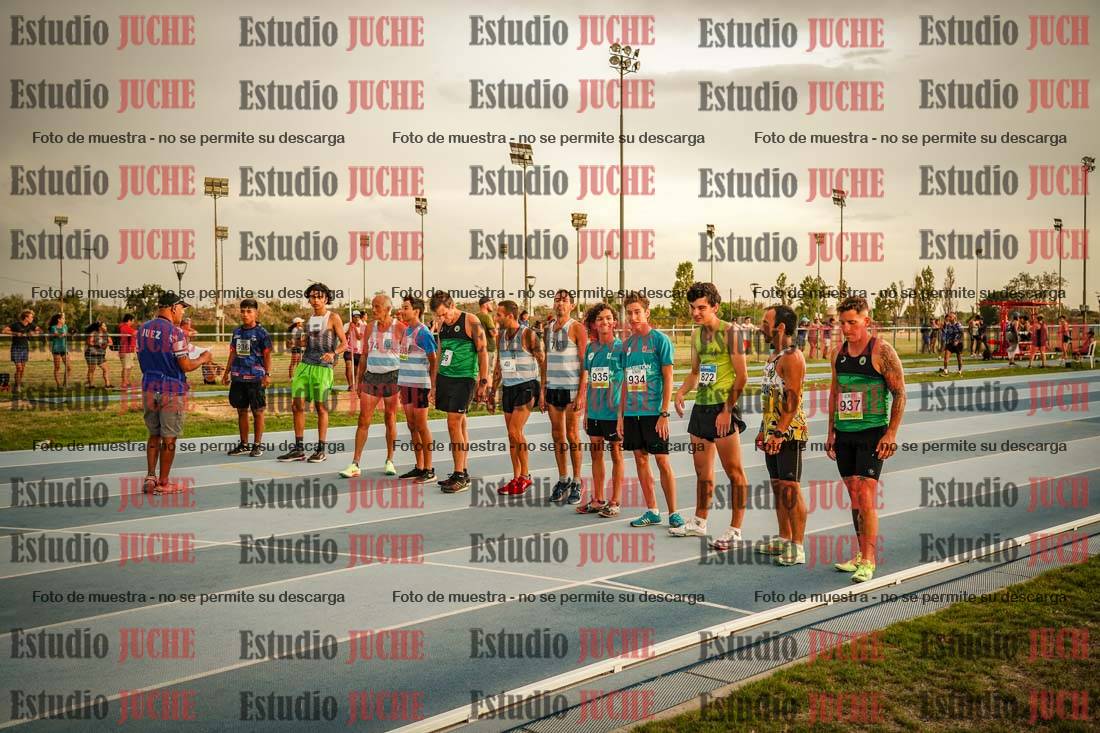 Fotos de los 1000 m llanos de varones