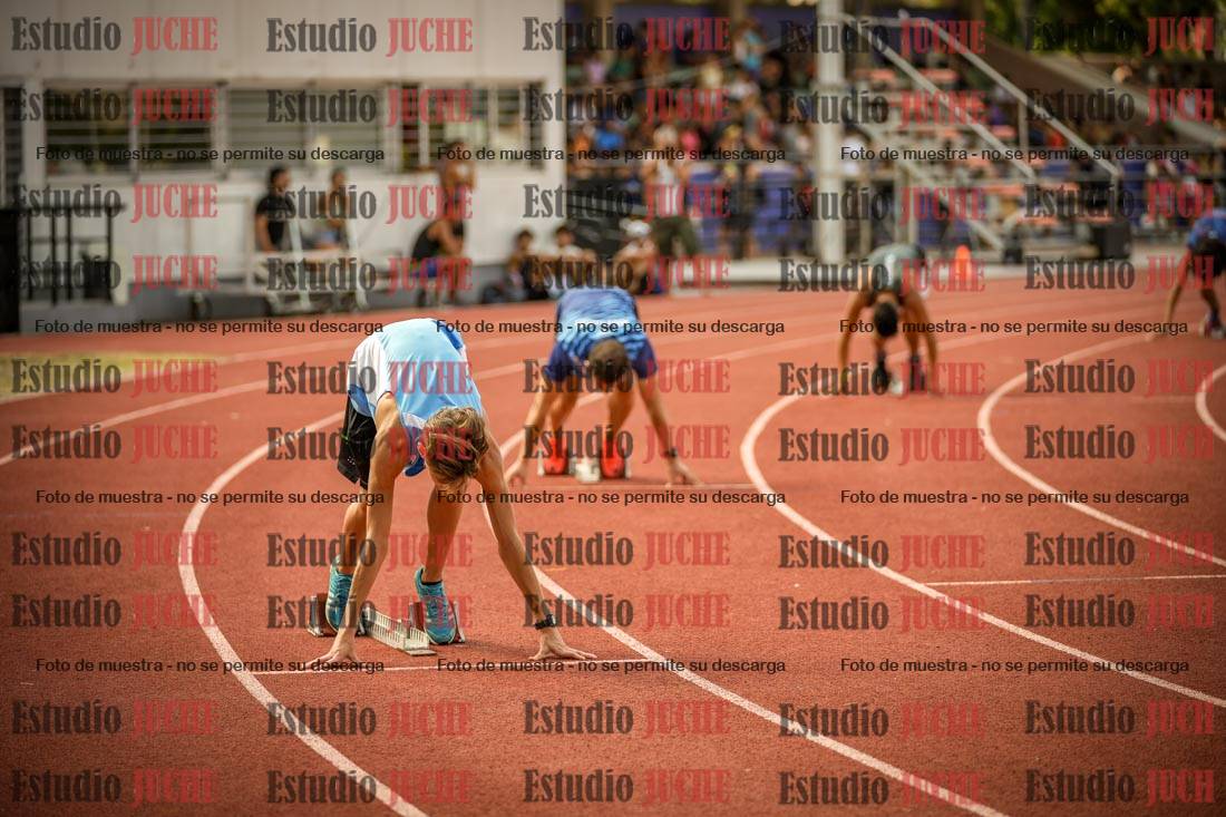 Fotos de los 400 m llanos de varones