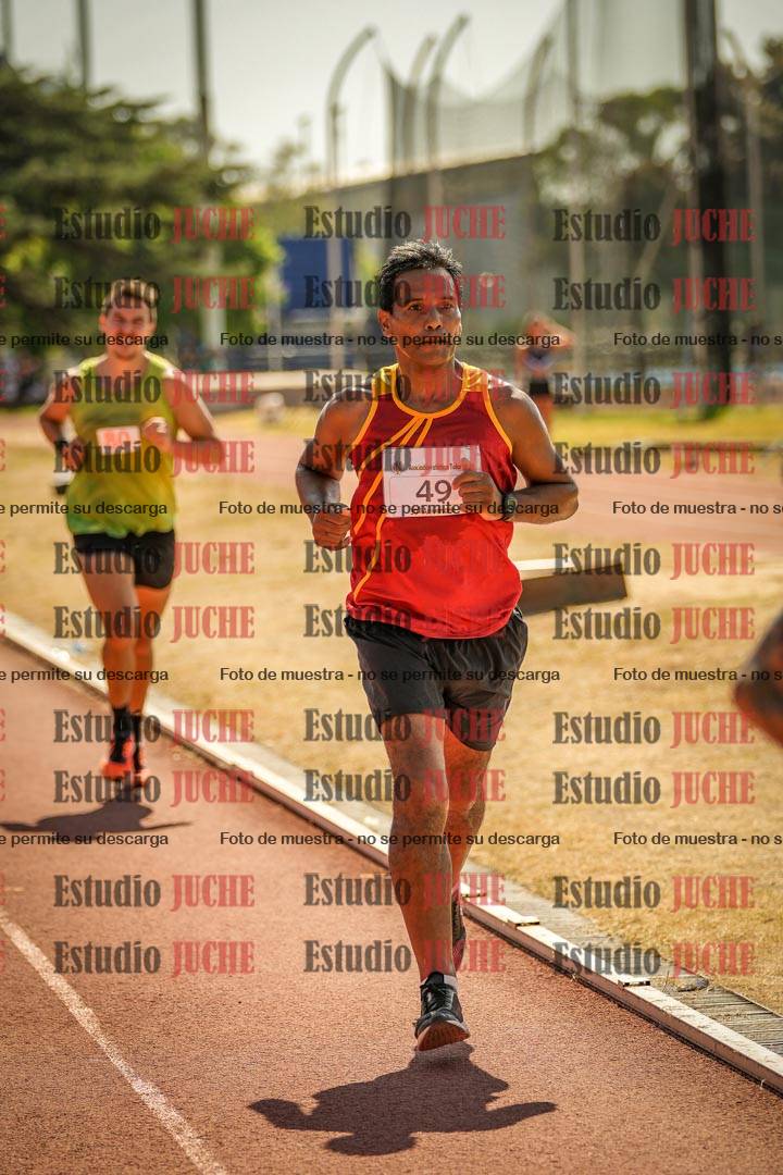 Fotos de los 3000 m llanos de varones