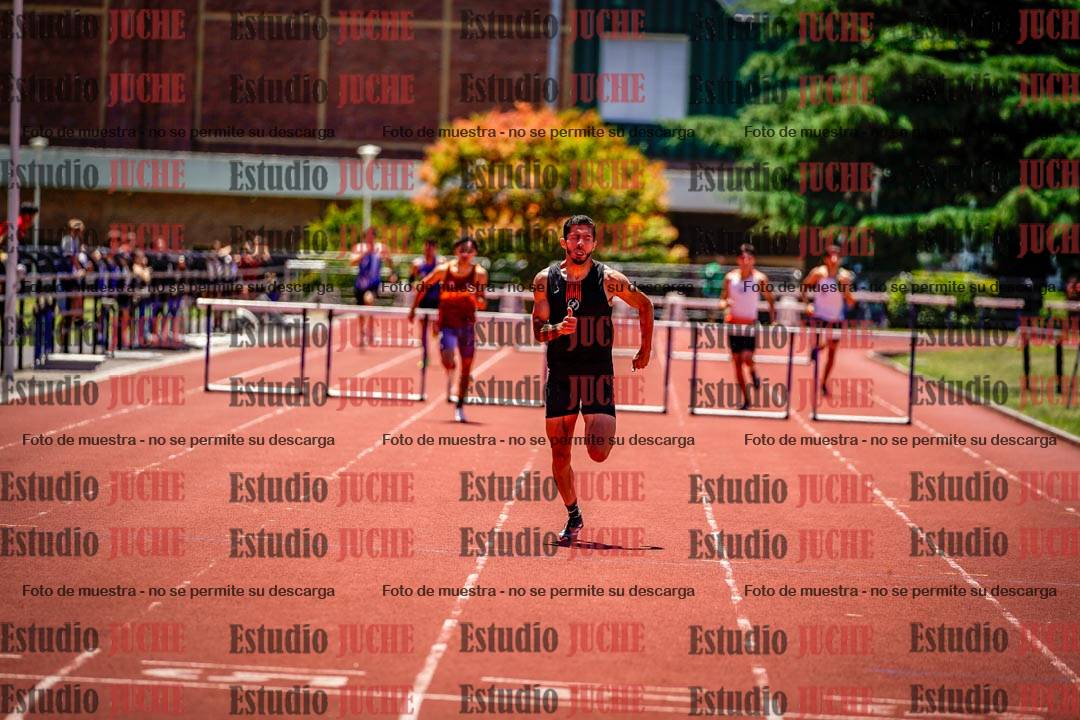 Fotos de los 400 m con vallas de varones