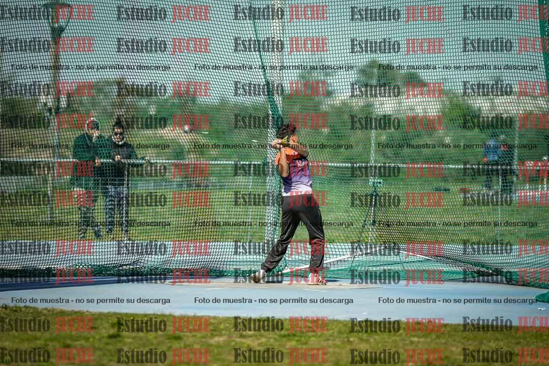 Fotos del lanzamiento de martillo de varones