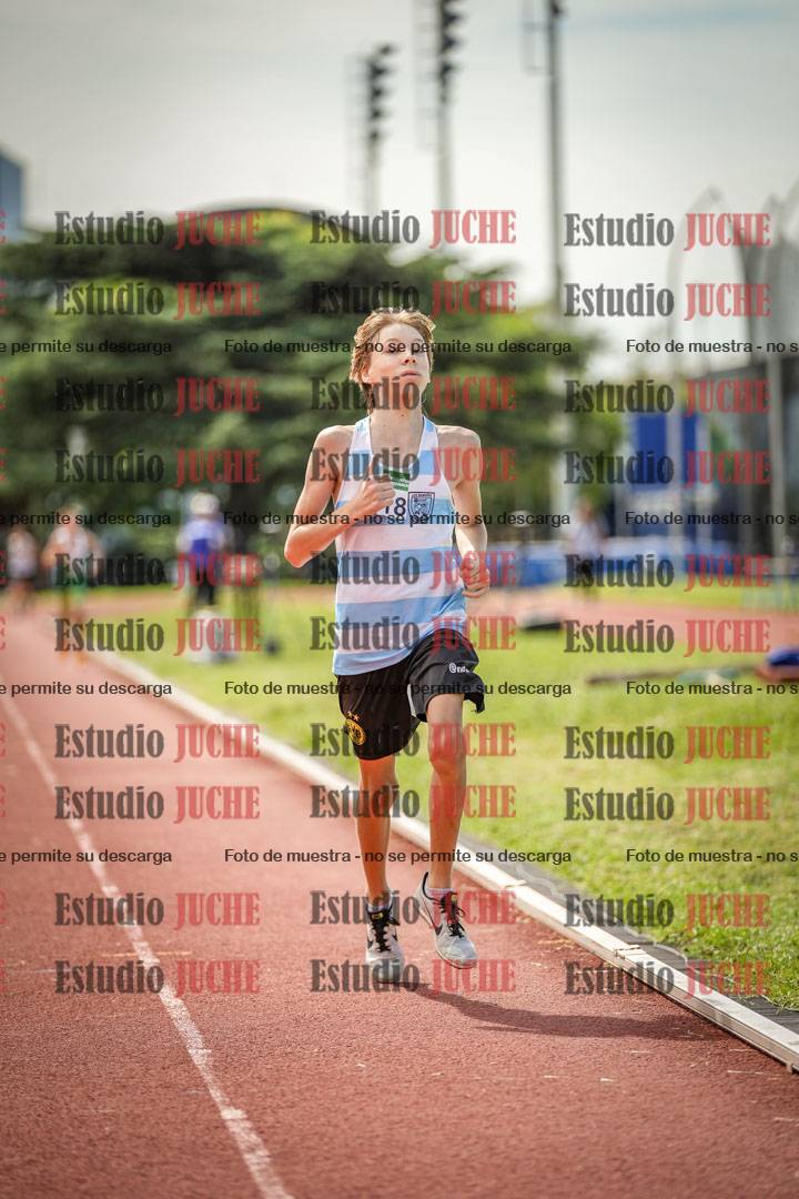 Fotos de los 600 m llanos de varones