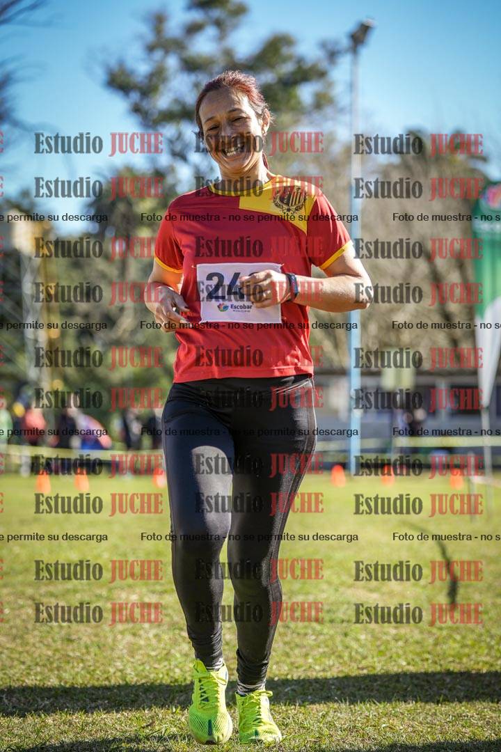 Fotos de la llegada del cross de 6000 m