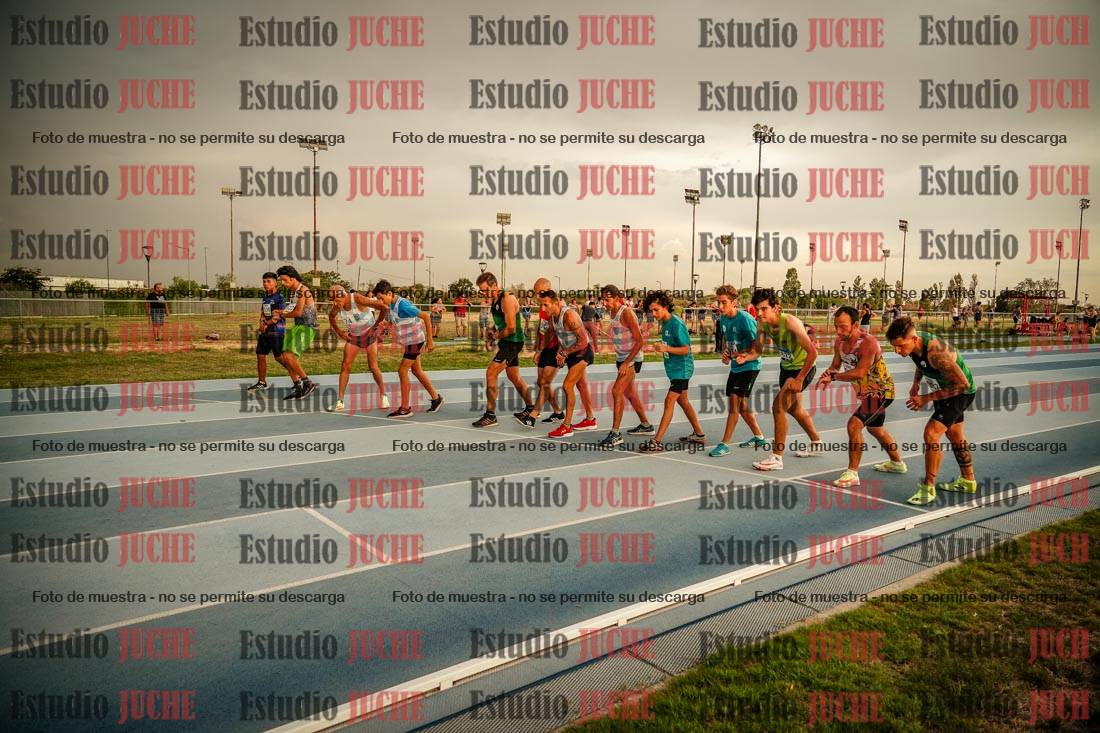 Fotos de los 1000 m llanos de varones