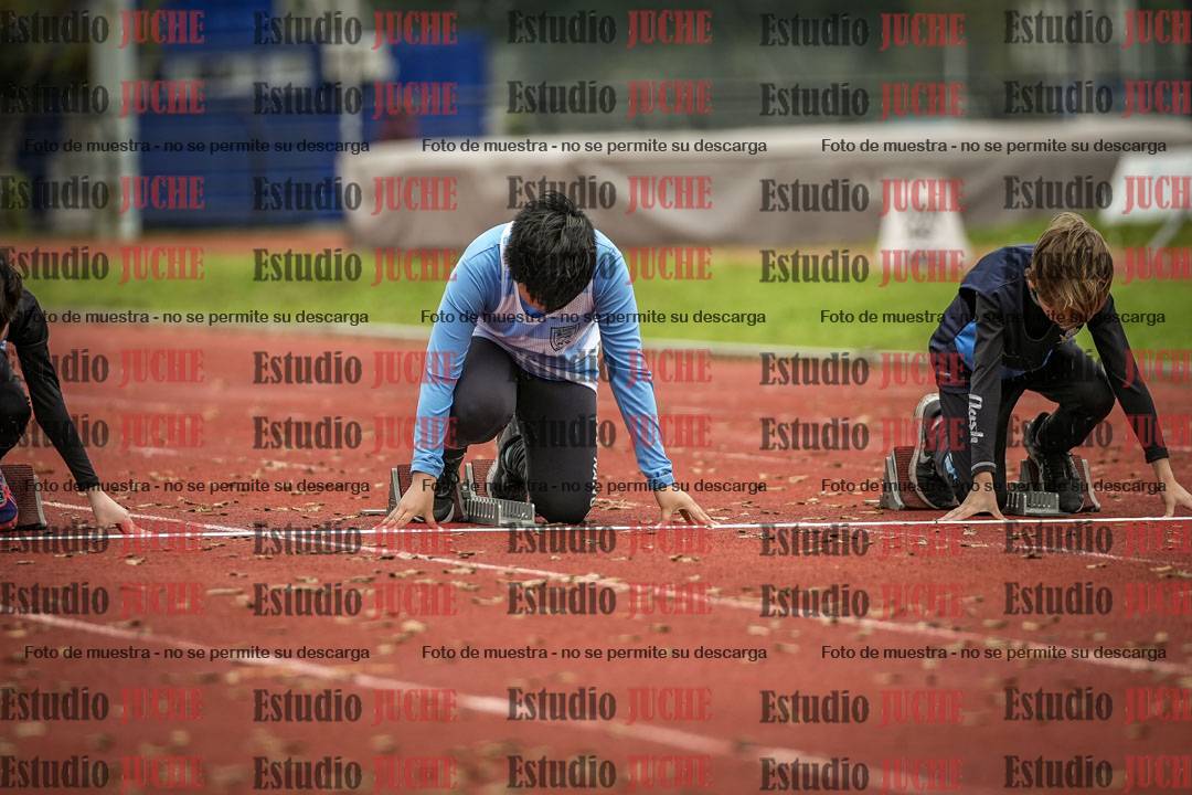 Fotos de los 50 m llanos de varones