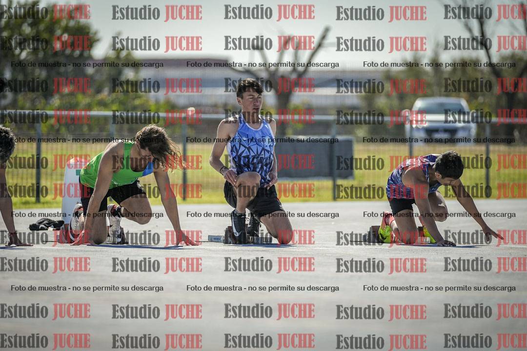 Fotos de los 100 m llanos de varones