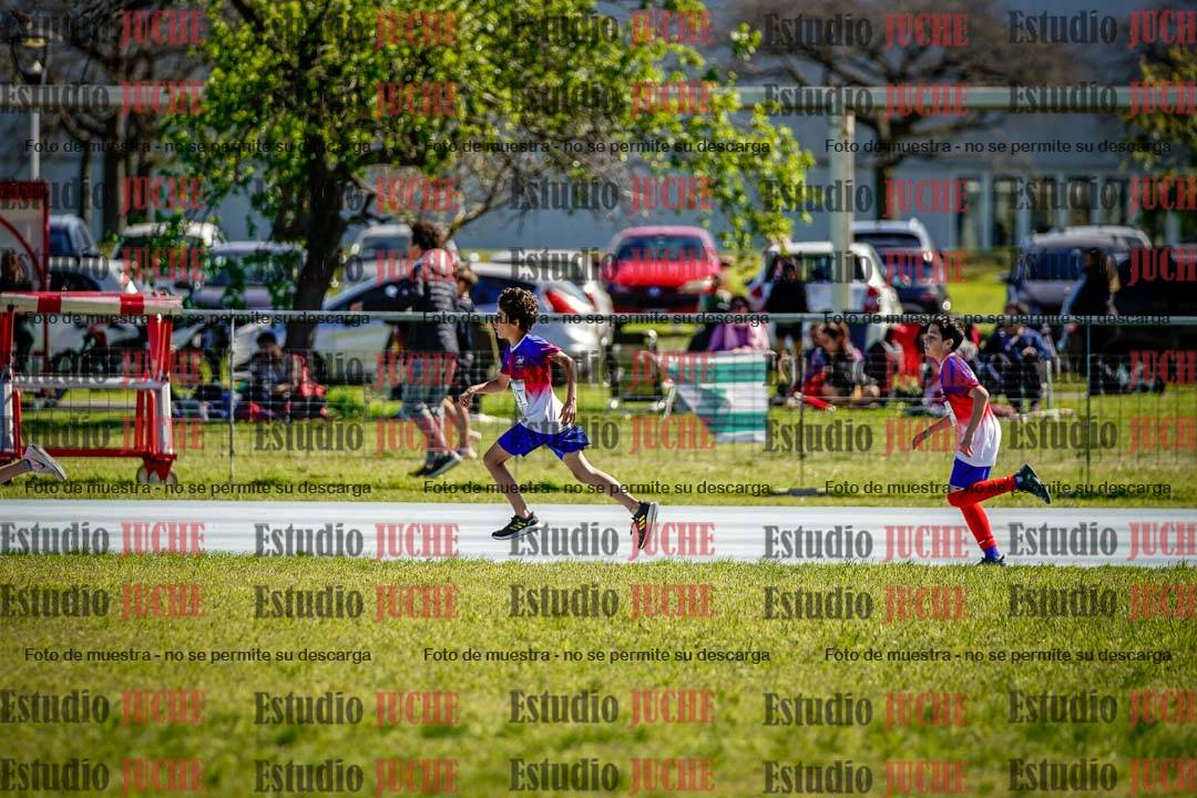Fotos de los 1000 m llanos de varones