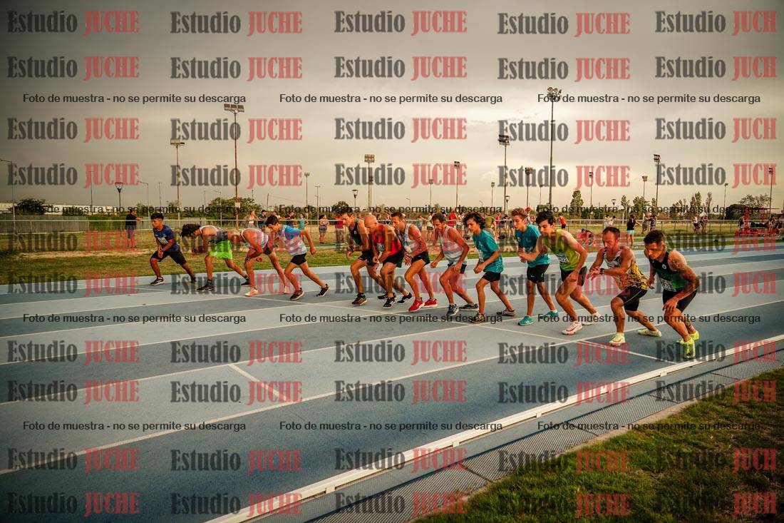 Fotos de los 1000 m llanos de varones