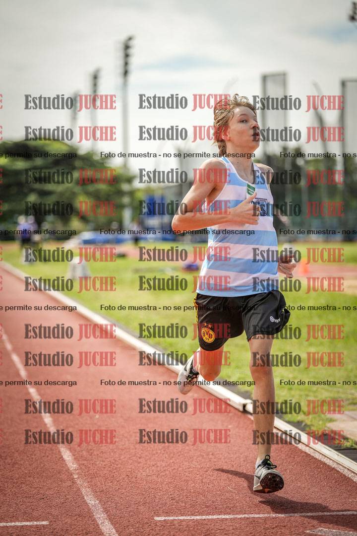 Fotos de los 600 m llanos de varones