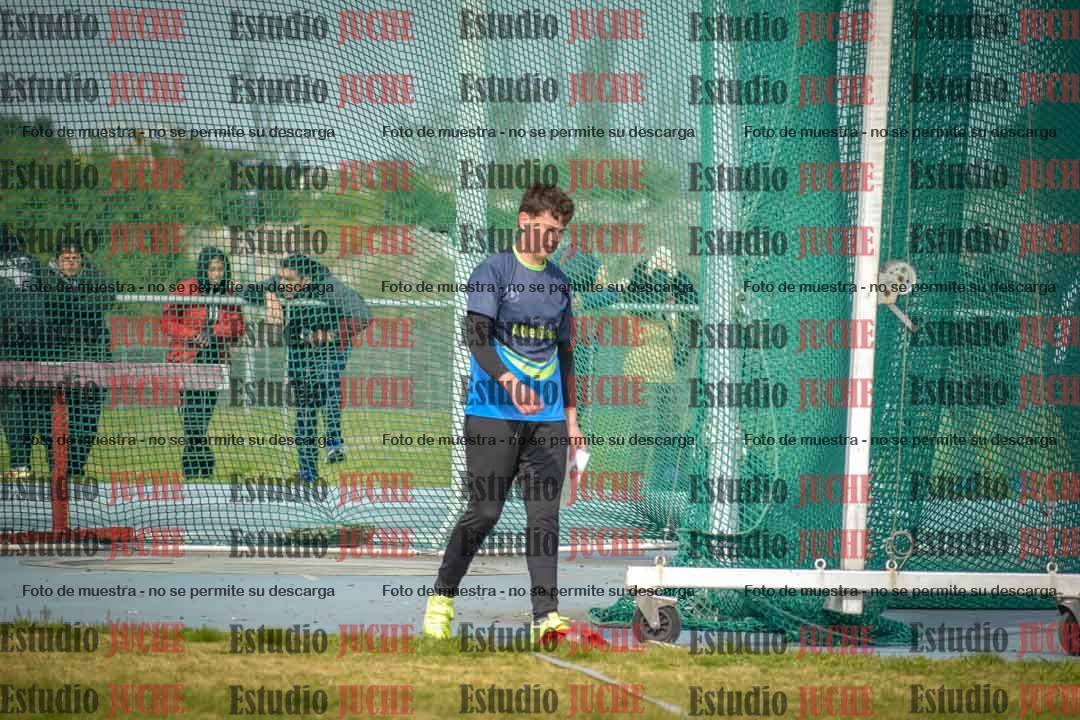 Fotos del lanzamiento de martillo de varones