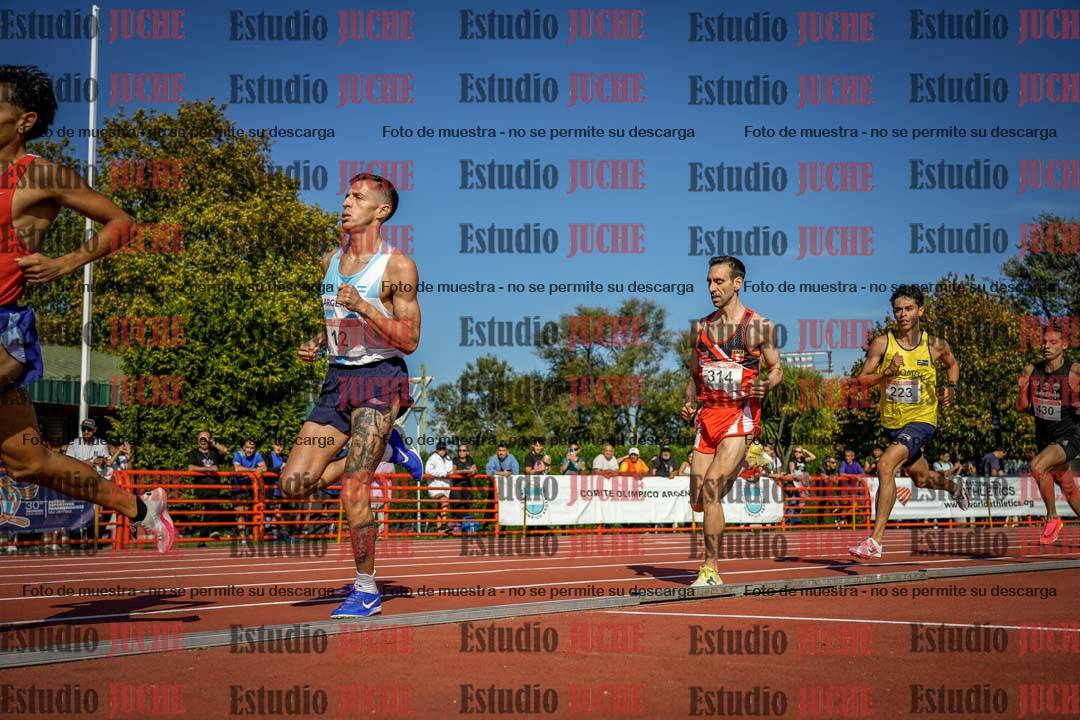 Fotos de los 1500 m llanos de varones