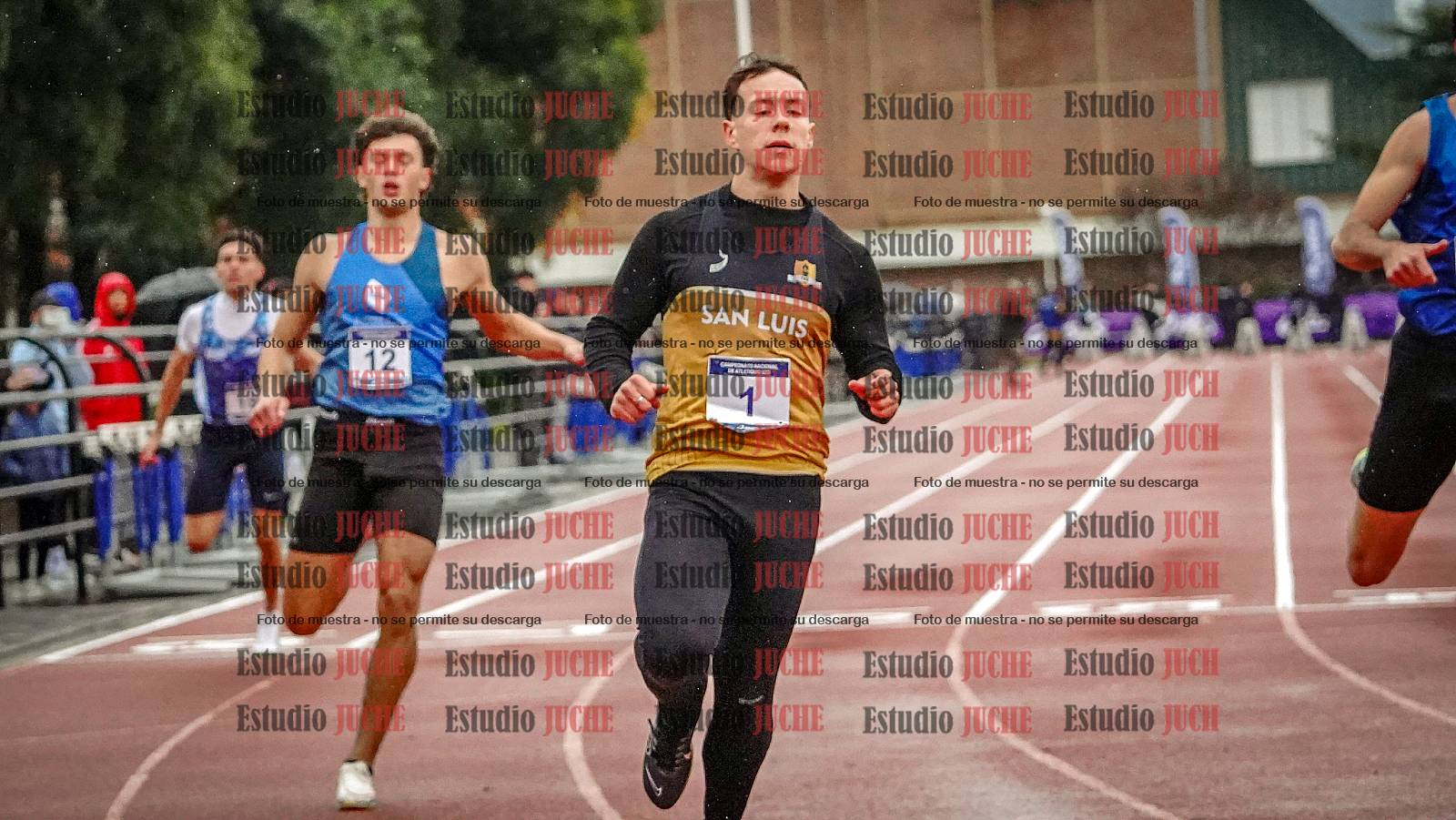 Fotos de los 100 m llanos de varones