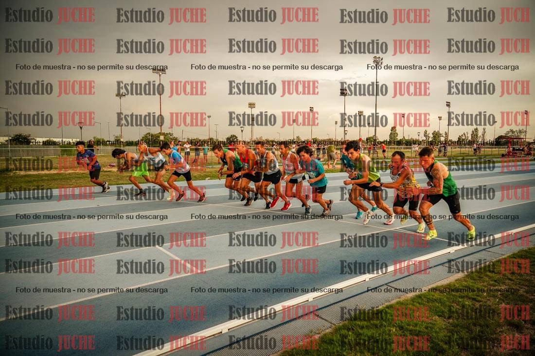 Fotos de los 1000 m llanos de varones