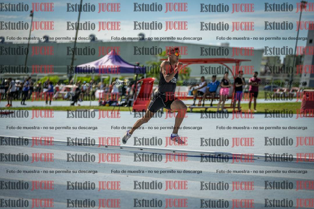 Fotos de los 400 m llanos de varones