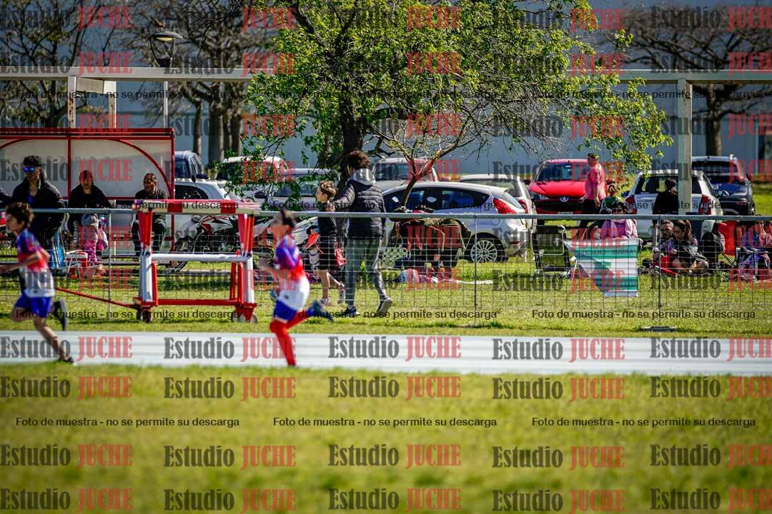 Fotos de los 1000 m llanos de varones