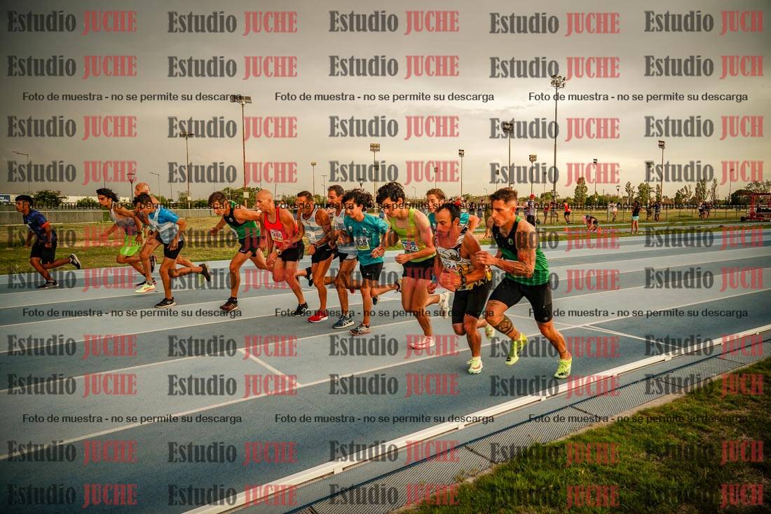 Fotos de los 1000 m llanos de varones