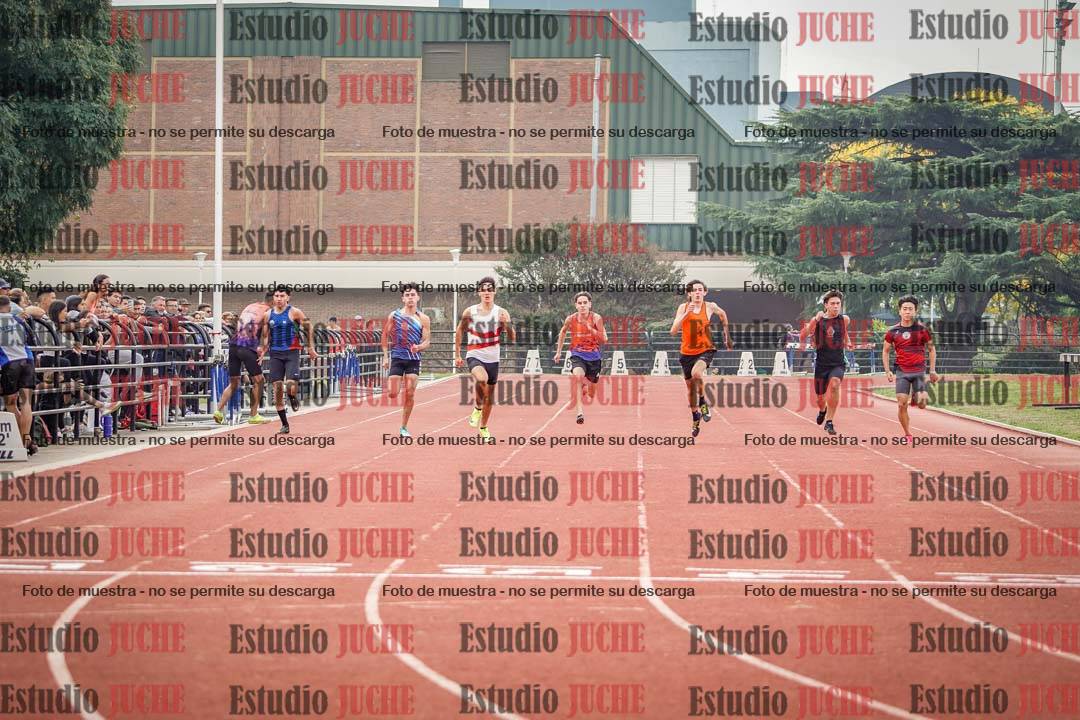 Fotos de los 200 m llanos de varones