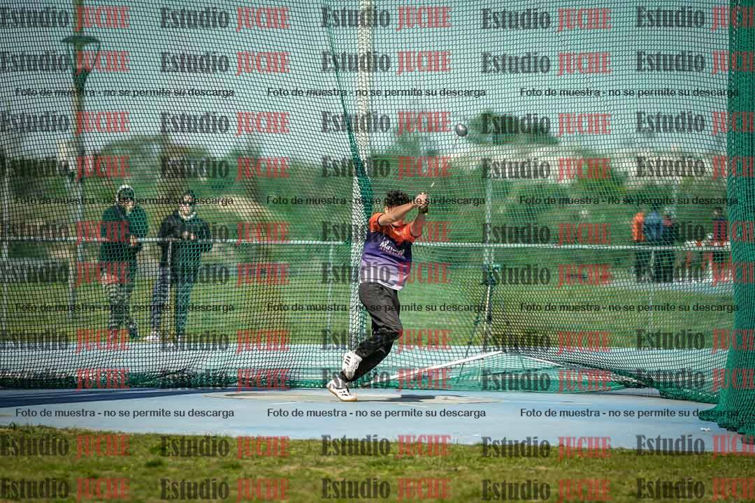 Fotos del lanzamiento de martillo de varones