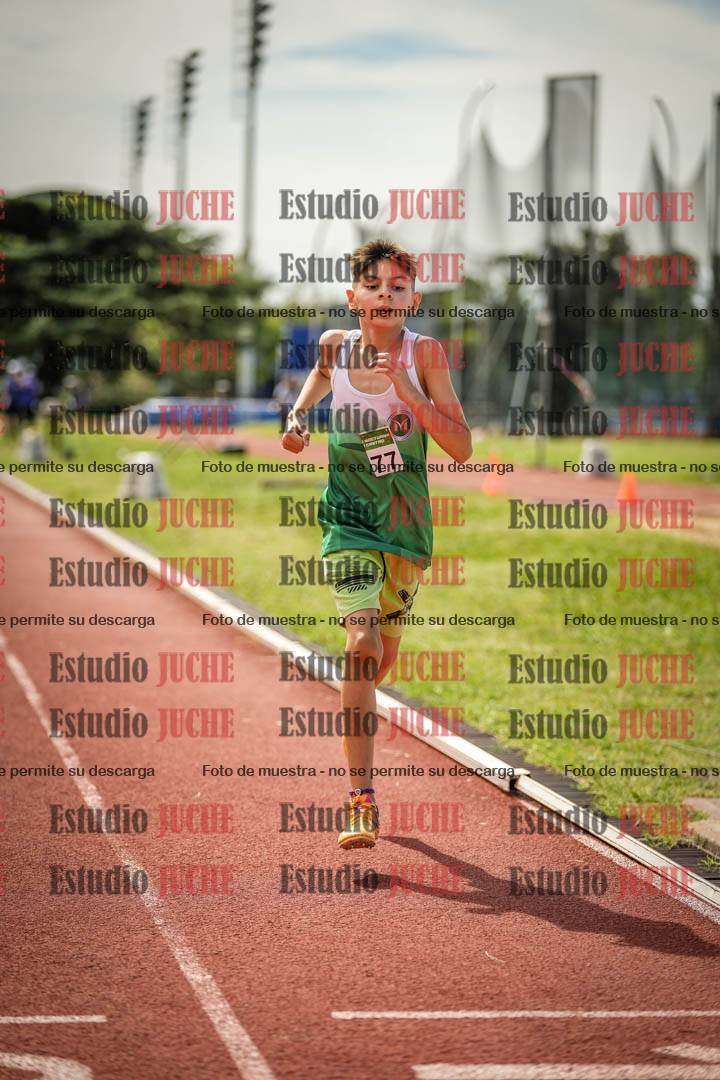 Fotos de los 600 m llanos de varones