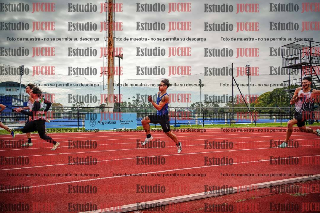 Fotos de los 200 m llanos de varones