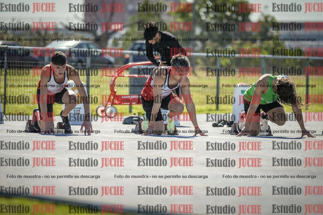 Fotos de los 100 m llanos de varones