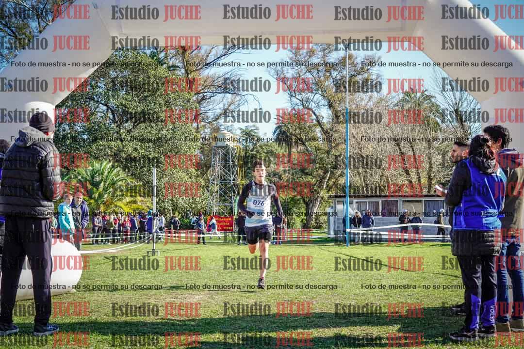 Fotos de la llegada del cross de 3000 m