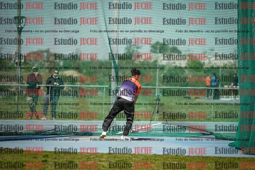 Fotos del lanzamiento de martillo de varones