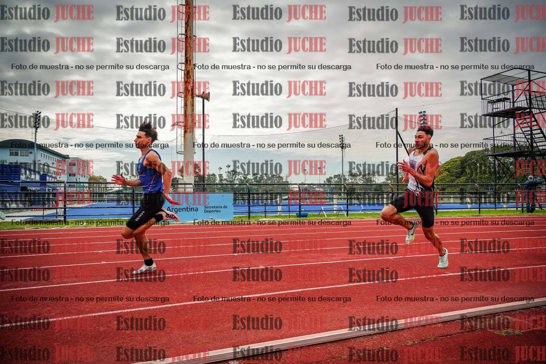 Fotos de los 200 m llanos de varones