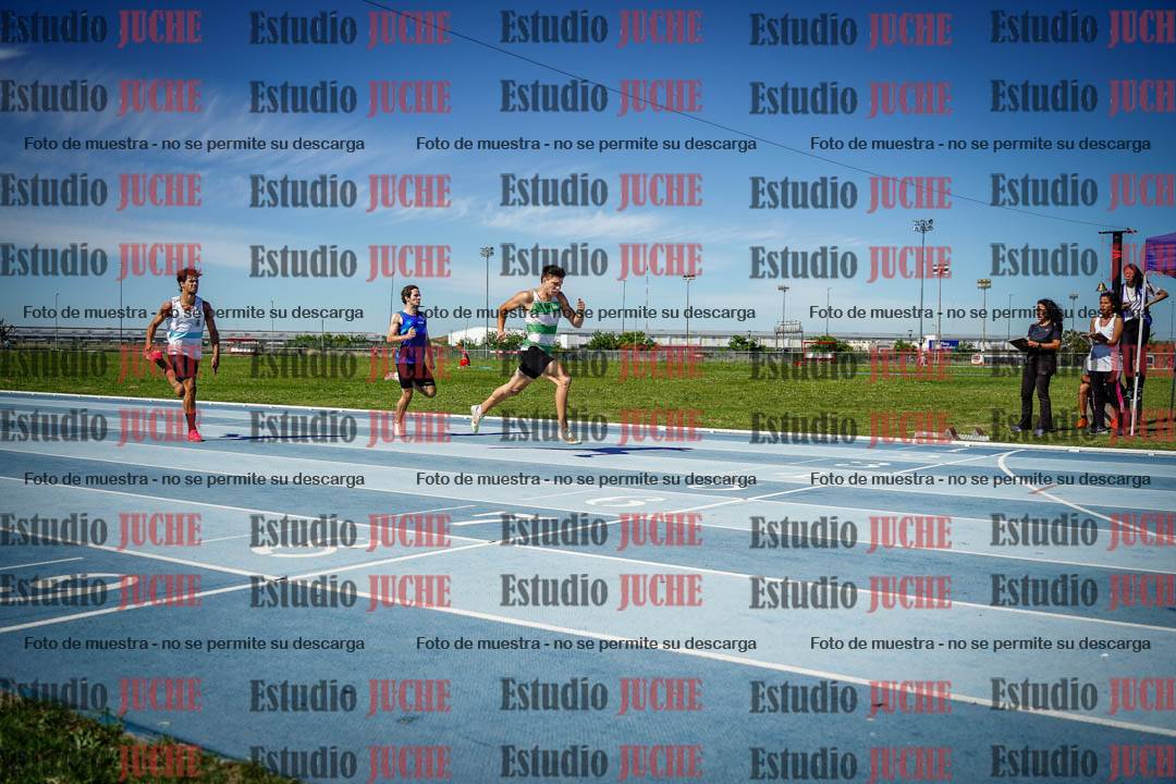 Fotos de los 400 m llanos de varones