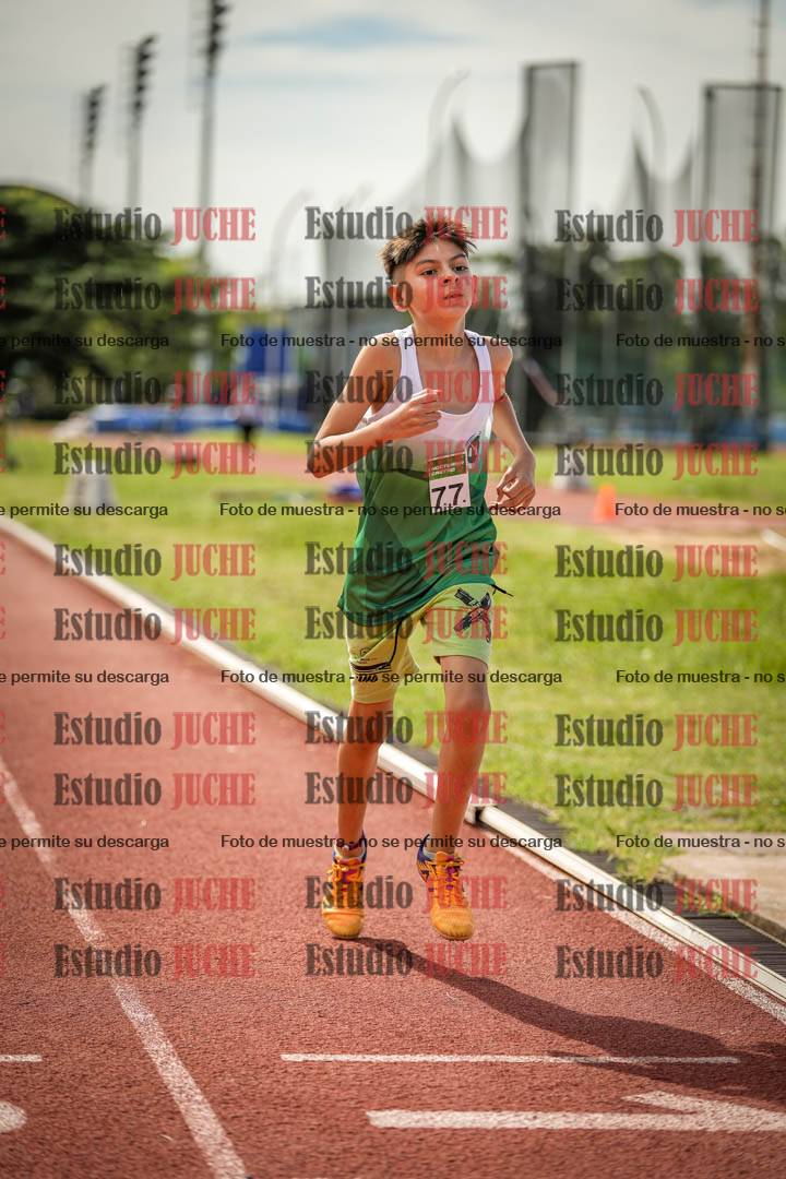 Fotos de los 600 m llanos de varones