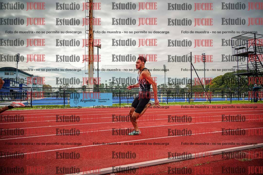 Fotos de los 200 m llanos de varones