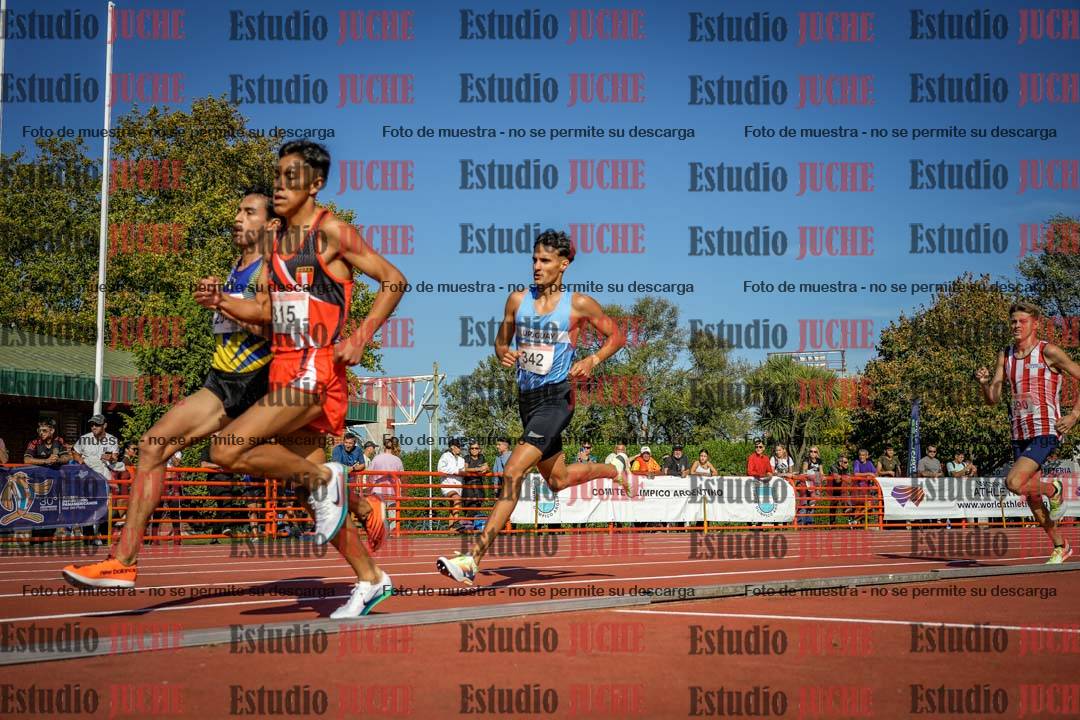 Fotos de los 1500 m llanos de varones