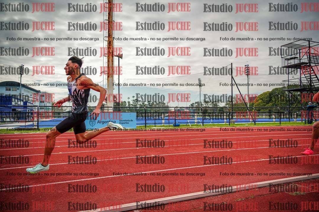 Fotos de los 200 m llanos de varones