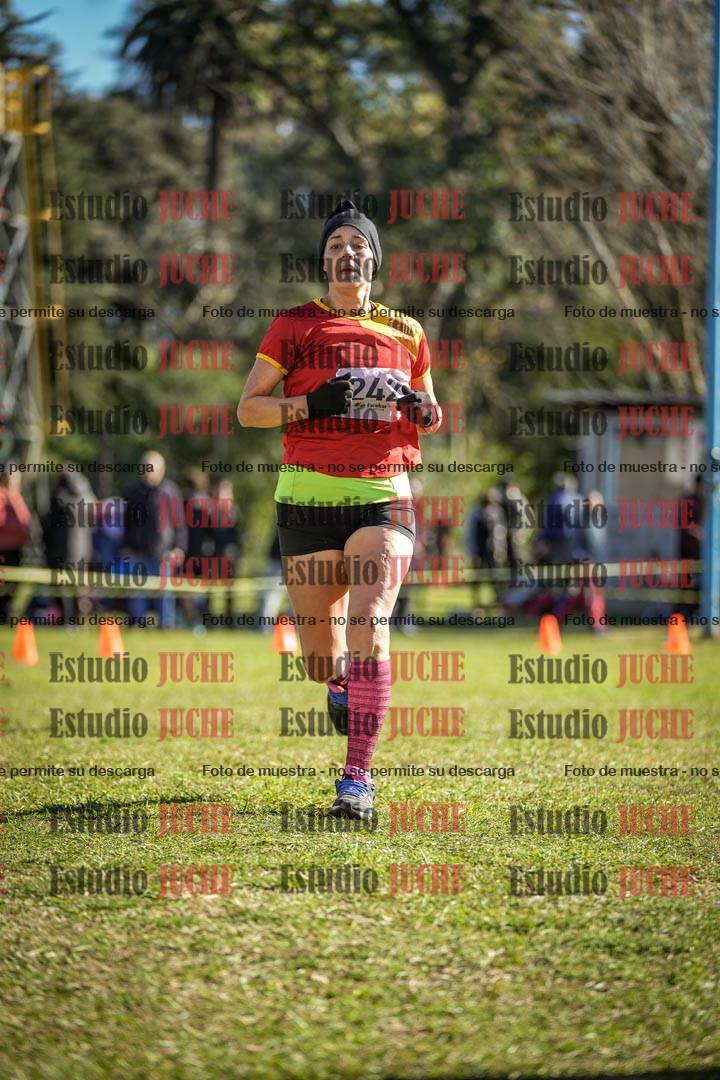 Fotos de la llegada del cross de 6000 m