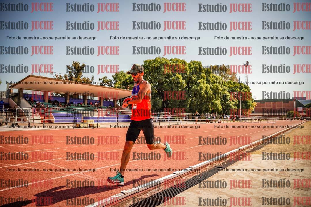 Fotos de los 3000 m llanos de varones
