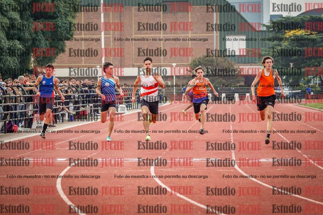 Fotos de los 200 m llanos de varones