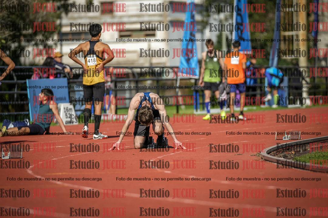 Fotos de los 200 m llanos de varones