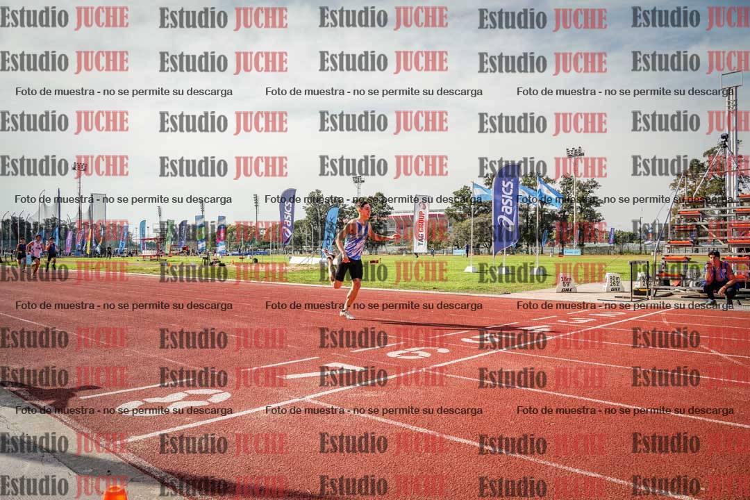 Fotos de los 400 m llanos de varones
