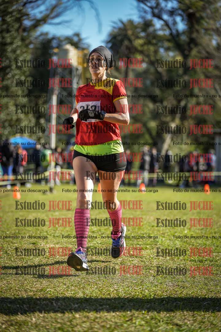 Fotos de la llegada del cross de 6000 m