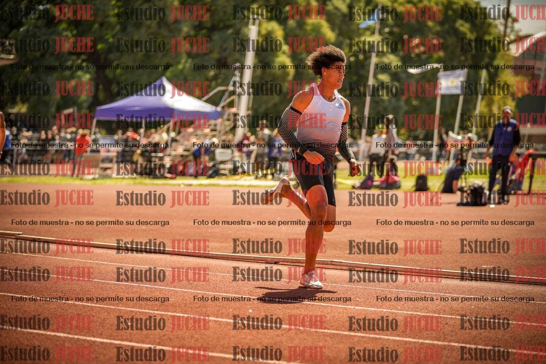 Fotos de los 400 m llanos de varones