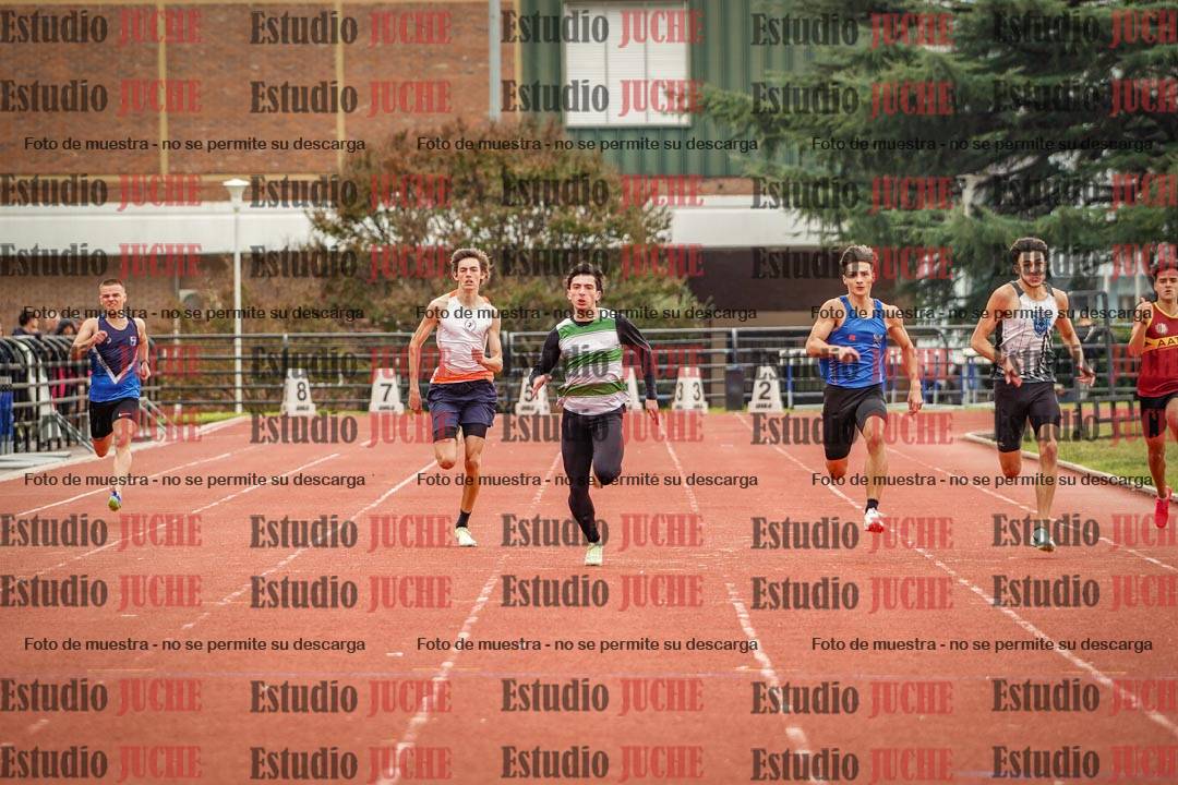 Fotos de los 200 m llanos de varones