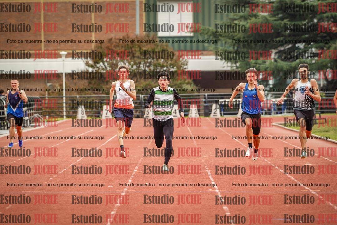 Fotos de los 200 m llanos de varones