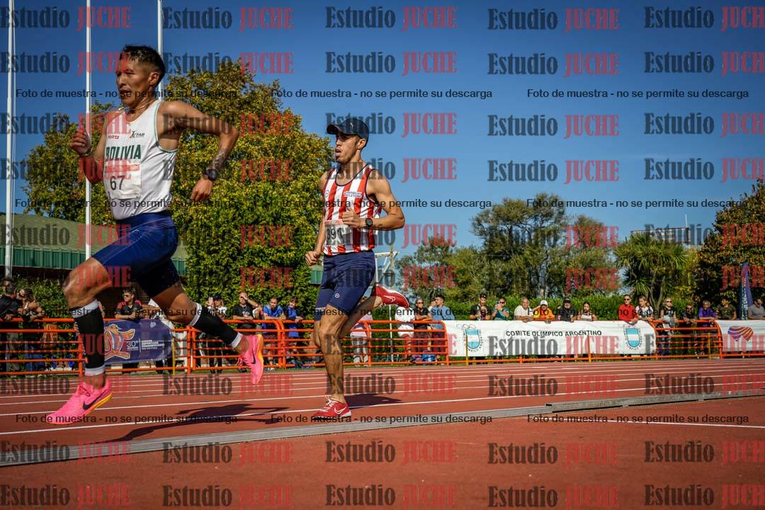Fotos de los 1500 m llanos de varones