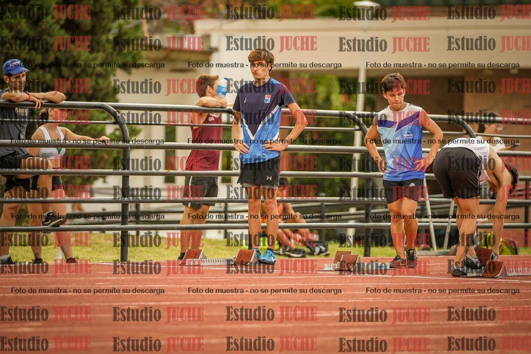 Fotos de los 100 m llanos de varones
