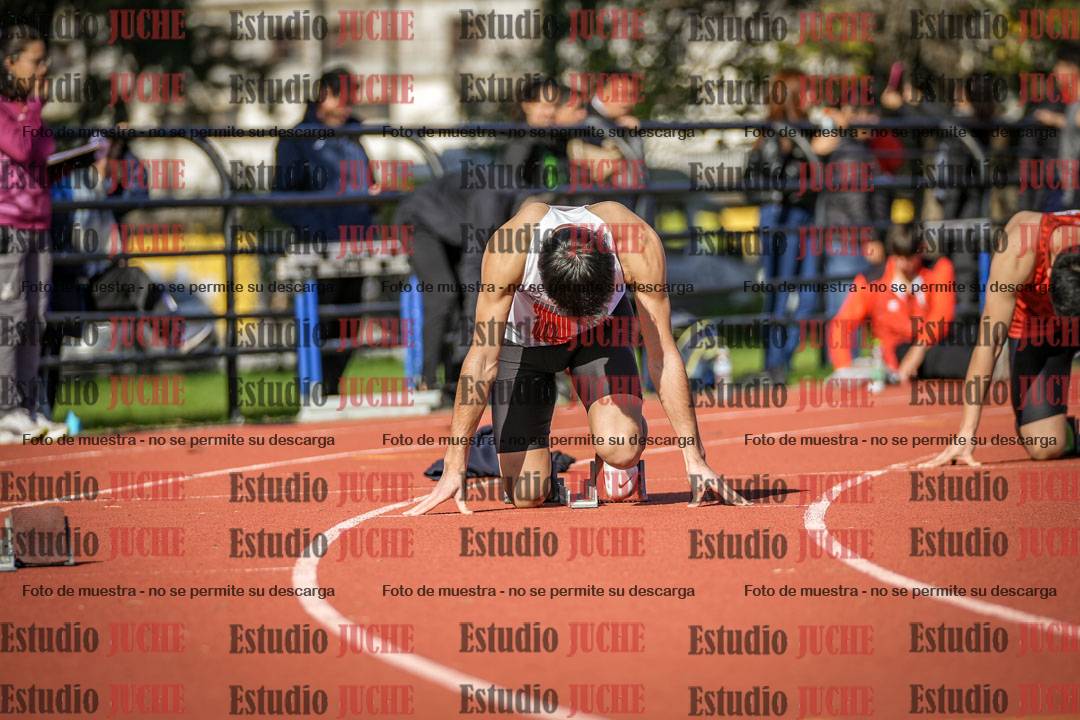 Fotos de los 200 m llanos de varones