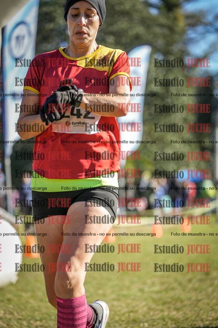 Fotos de la llegada del cross de 6000 m