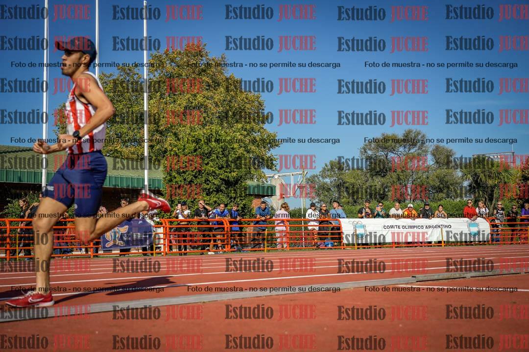 Fotos de los 1500 m llanos de varones