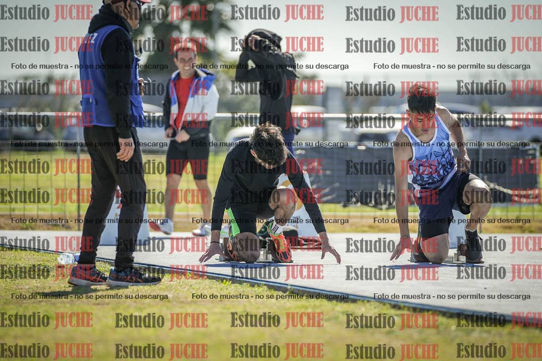 Fotos de los 100 m llanos de varones