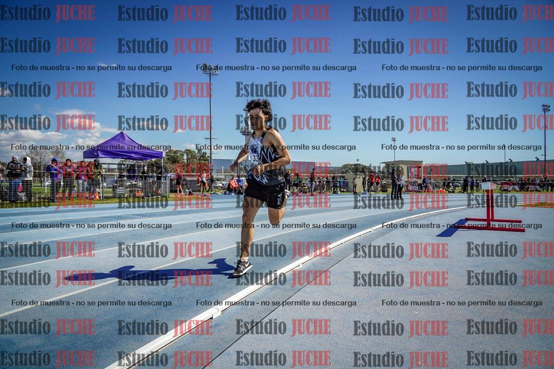 Fotos de los 800 m llanos de varones