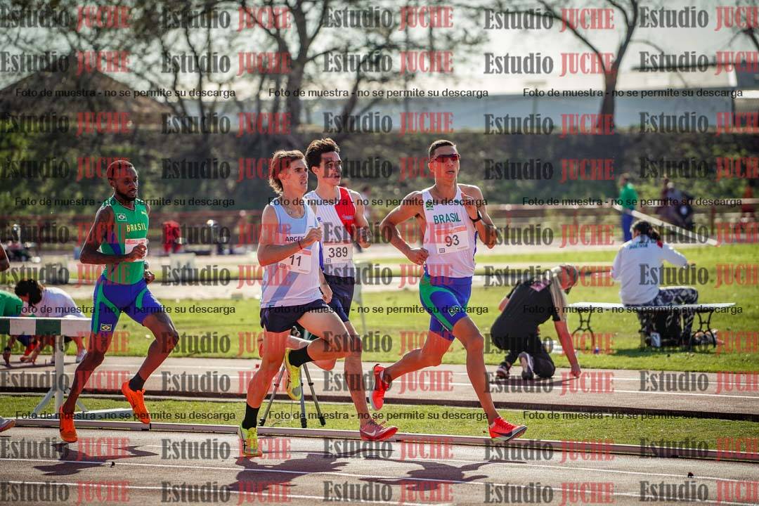 Fotos de los 1500 m llanos de varones